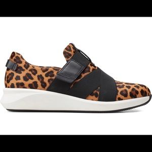Clarks: Un Rio Strap Leopard Print NWT